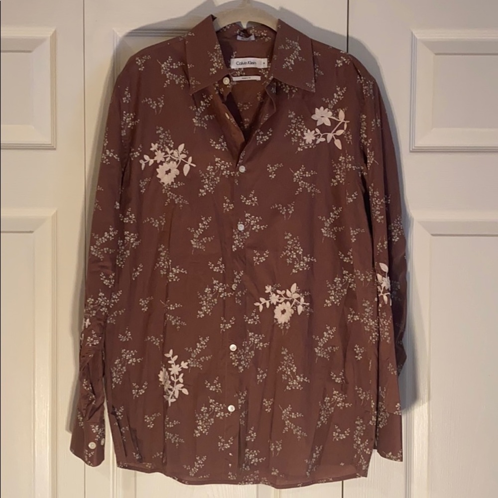Men’s long sleeved shirt- Calvin Klein *vintage*